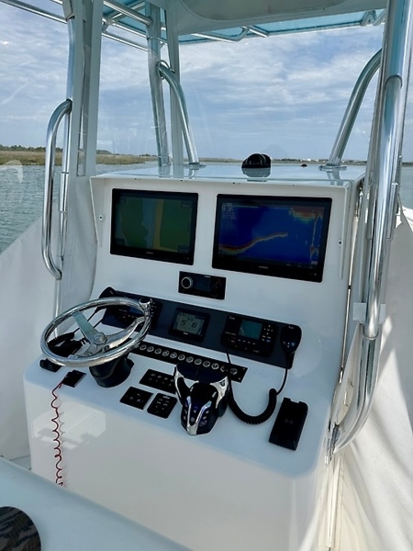 28ft Contender Yacht For Sale