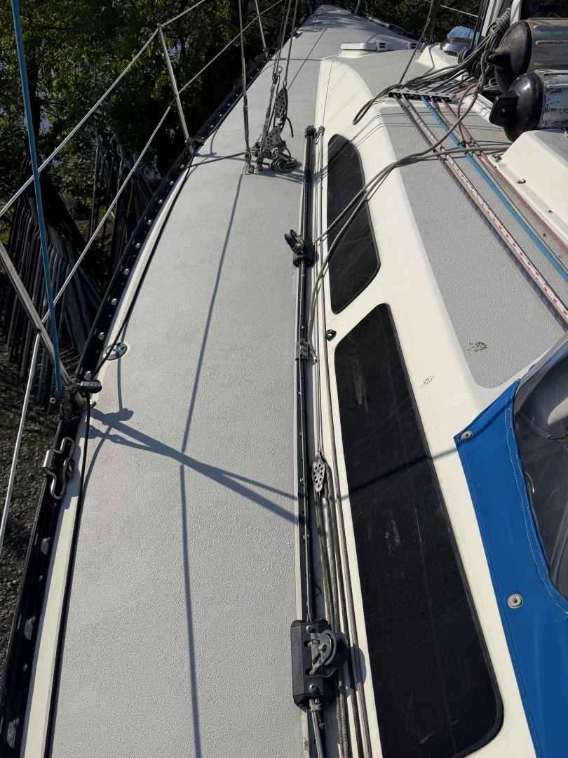37ft X Yachts Yacht For Sale