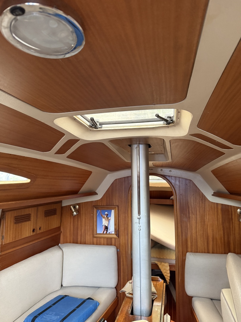 37ft X Yachts Yacht For Sale