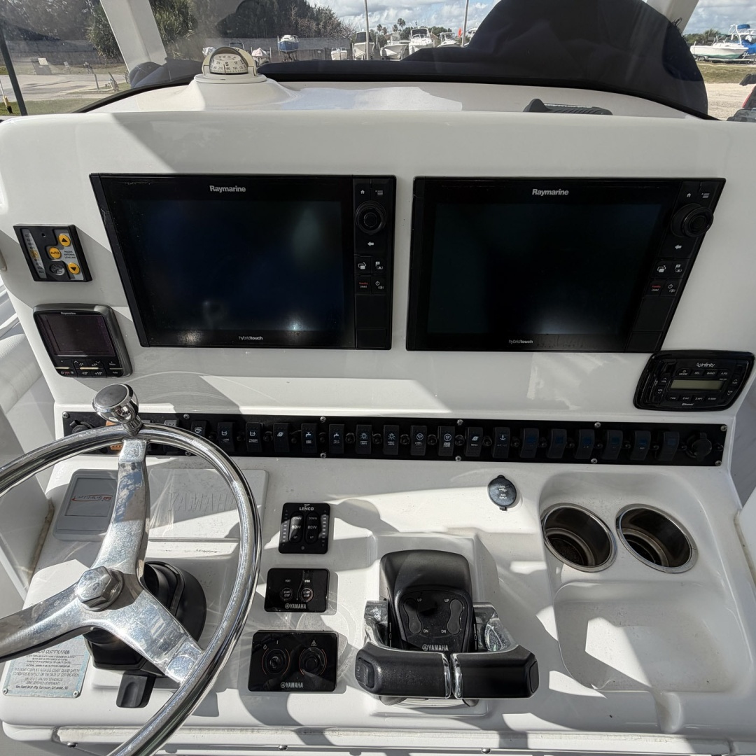 2015 Sea Hunt GameFish 30