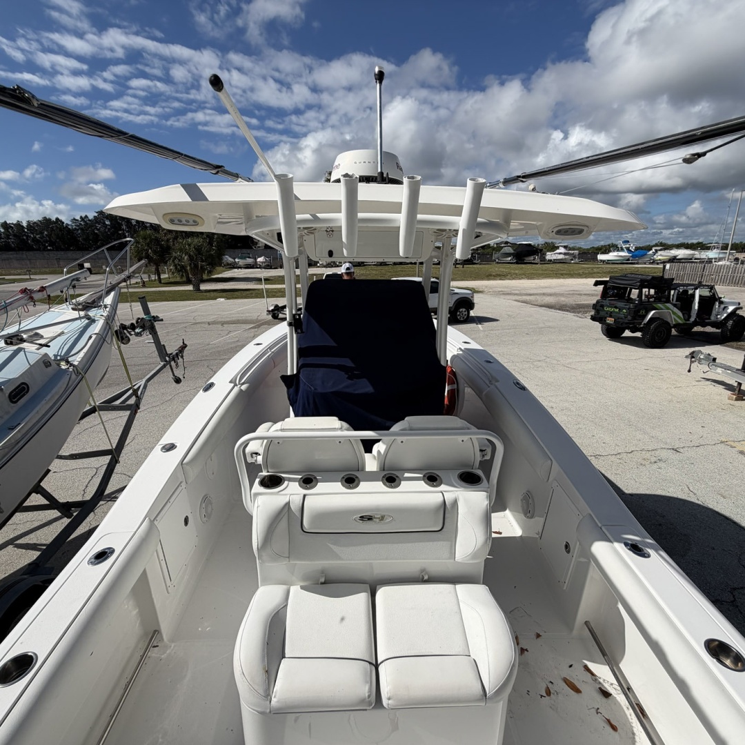 2015 Sea Hunt GameFish 30