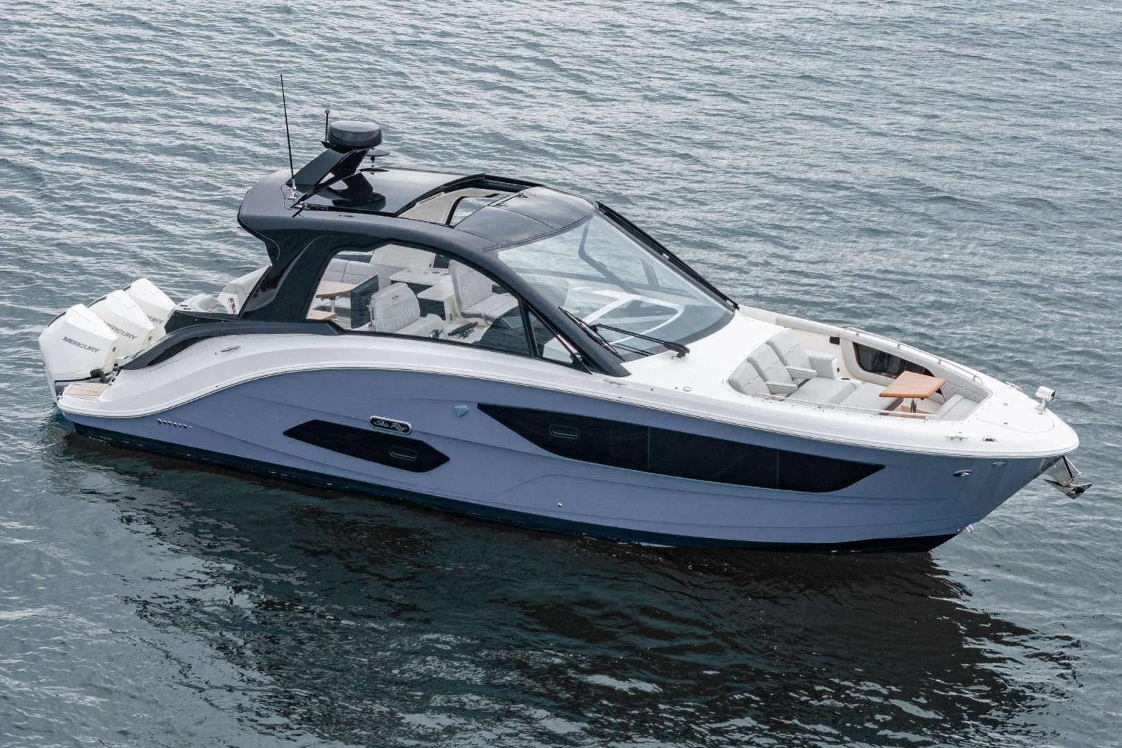 2022 Sea Ray 370 Sundancer