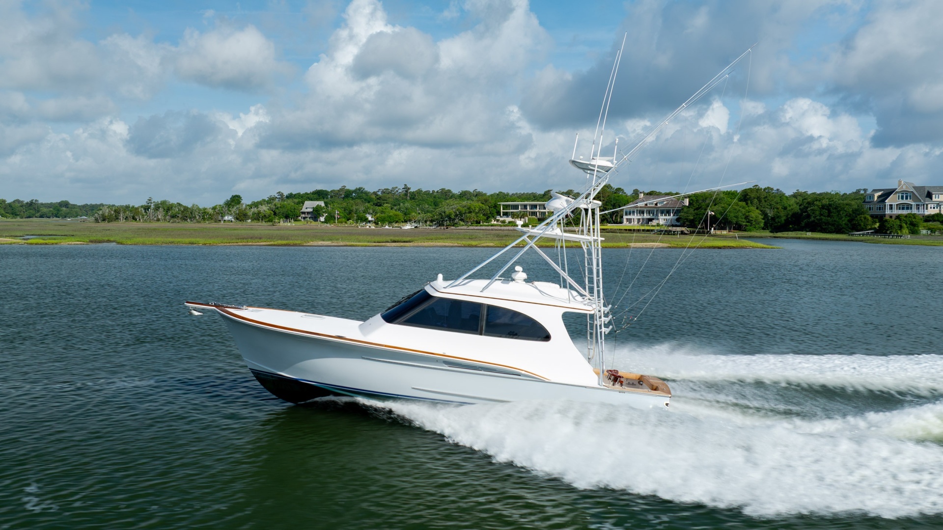 Robin Hood 43ft Jarrett Bay Yacht For Sale Robin Hood 43ft Jarrett Bay Yacht For Sale