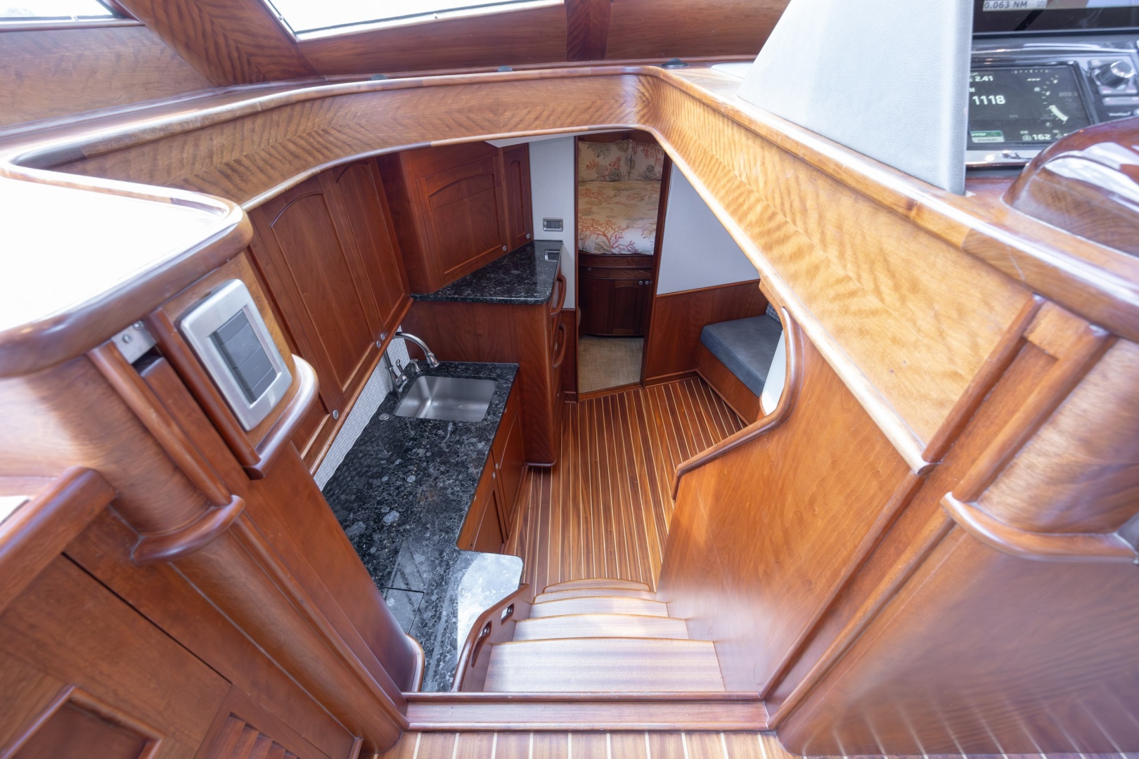 Robin Hood 43ft Jarrett Bay Yacht For Sale Robin Hood 43ft Jarrett Bay Yacht For Sale