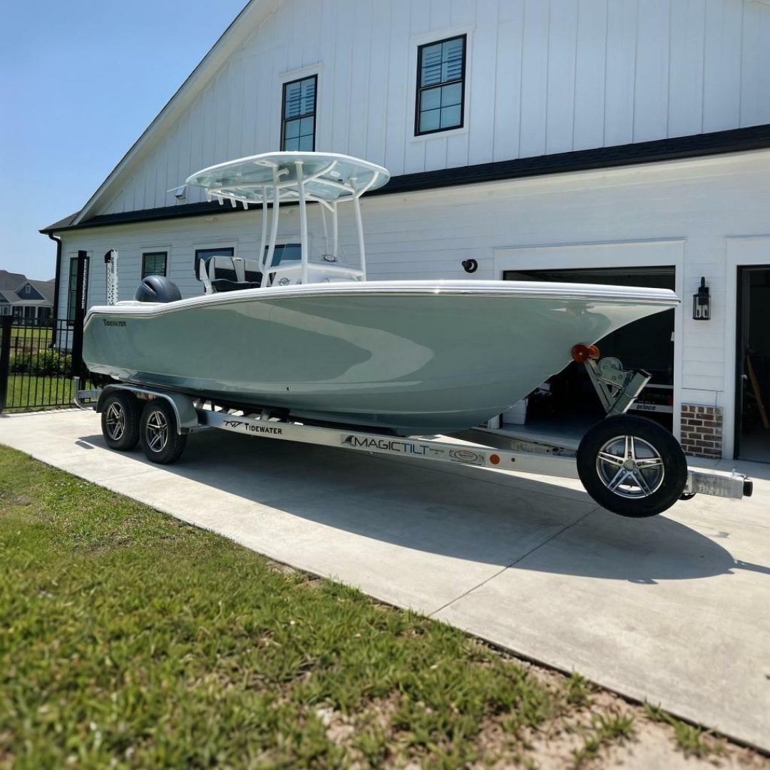2023 Tidewater 220 LXF