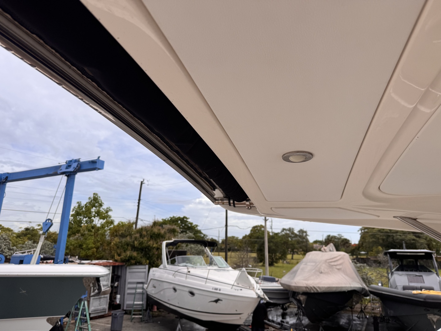 2016 Sea Ray 350 SLX