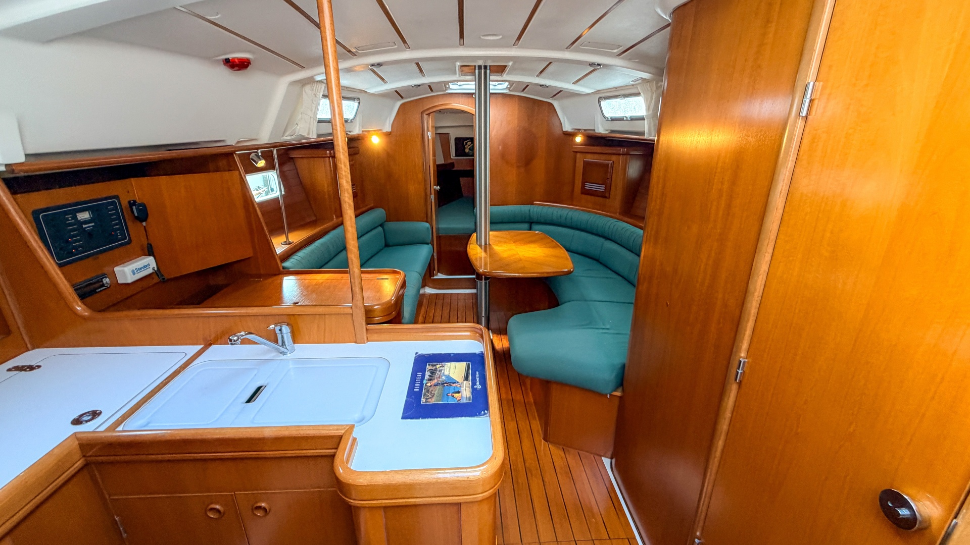 2002 Beneteau Oceanis 361