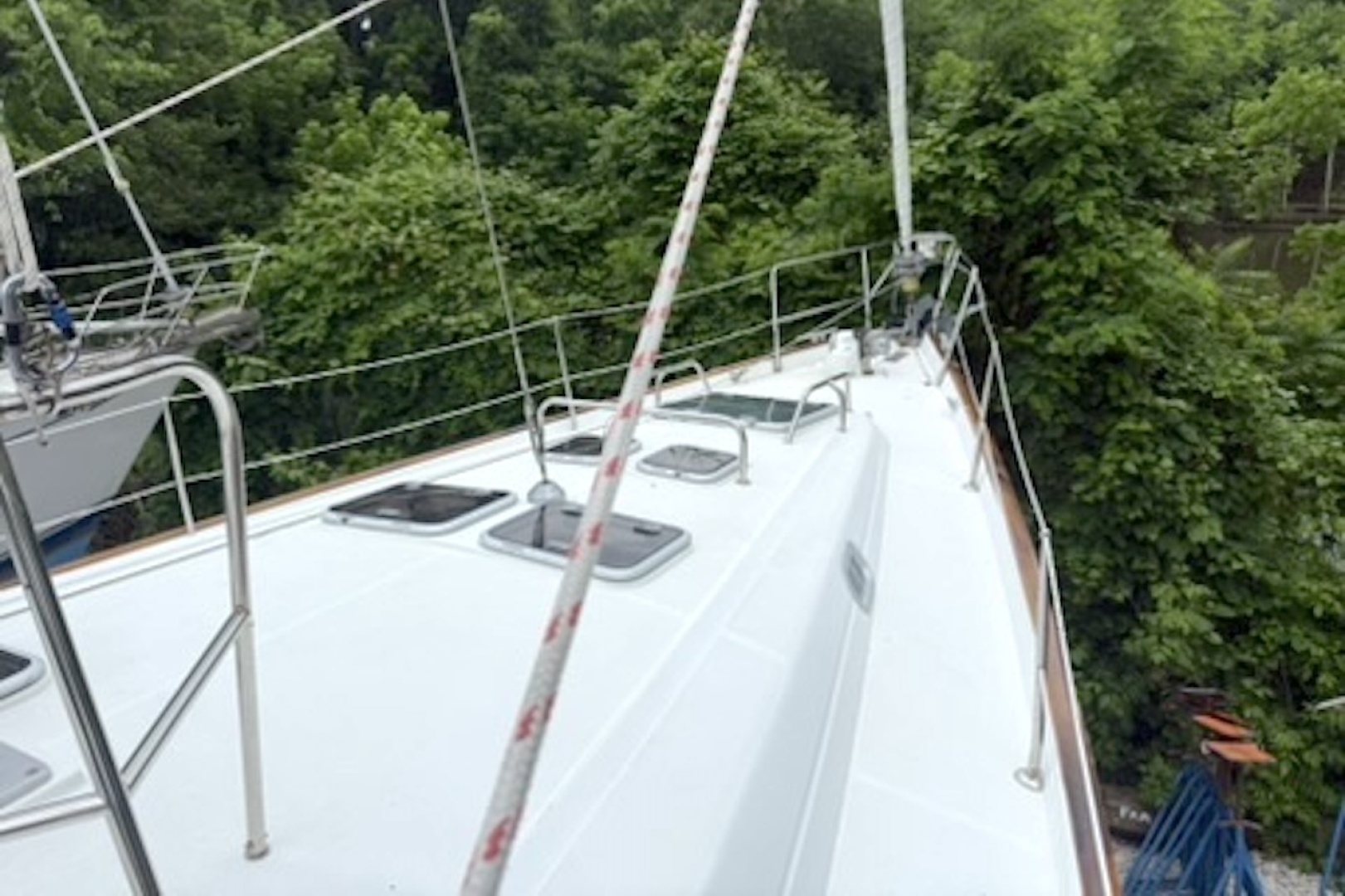2001 Beneteau 