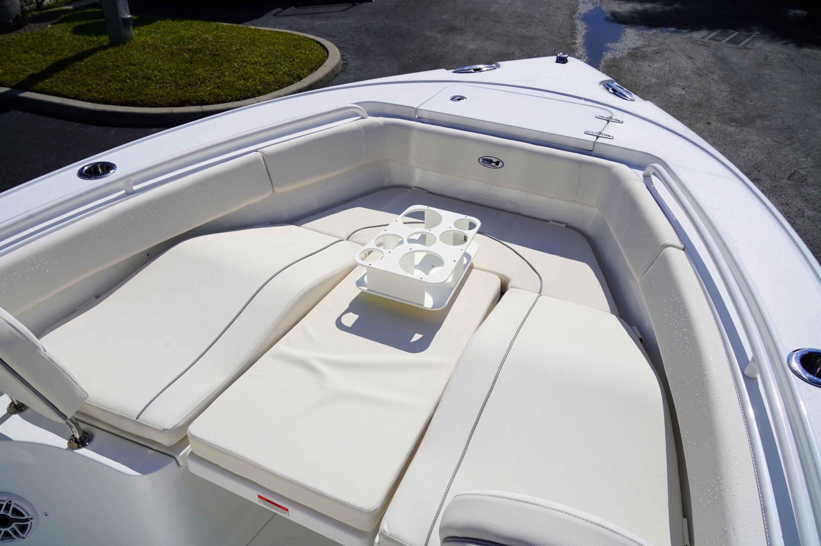 2026 Sea Hunt Ultra 255SE