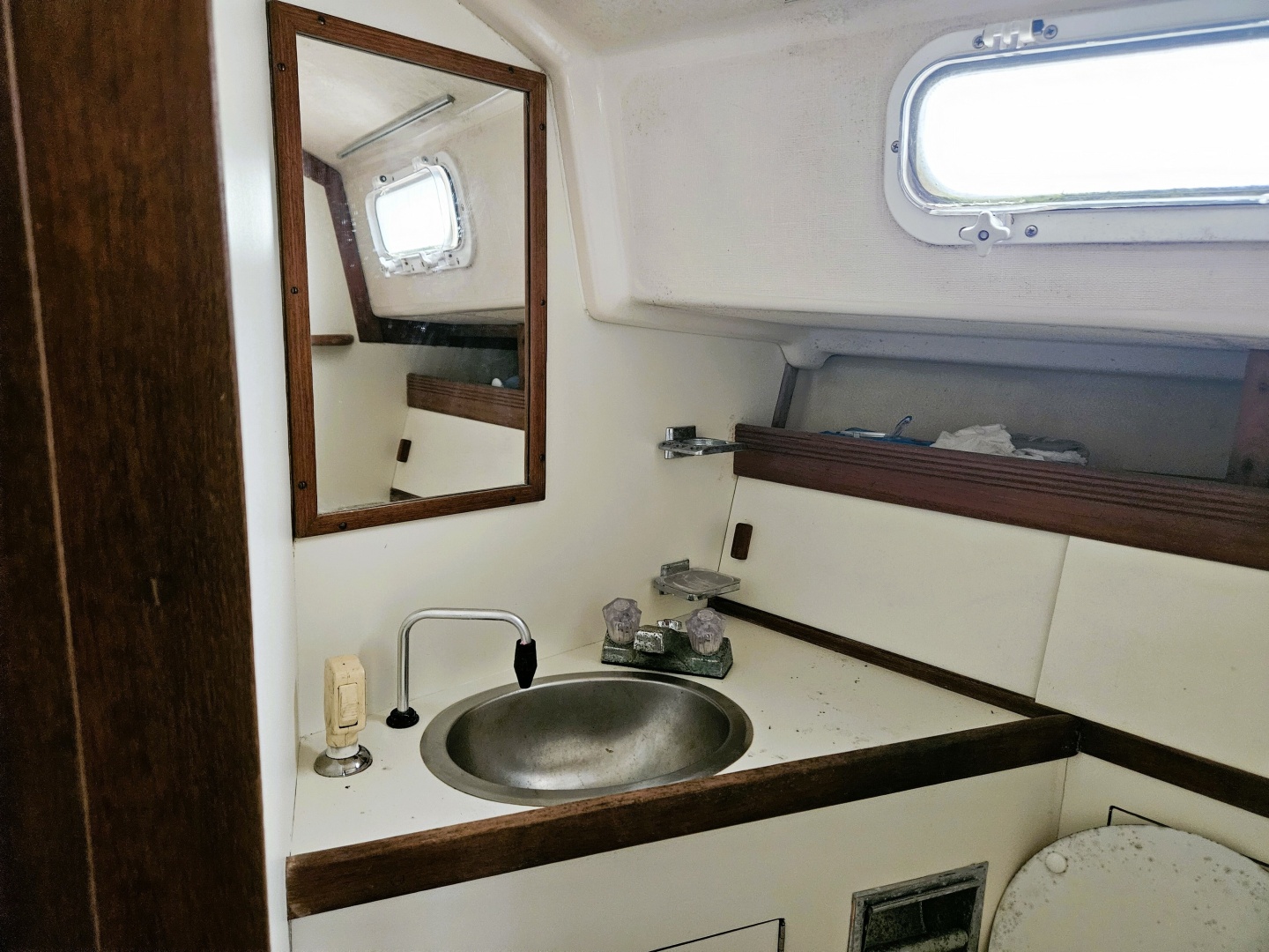 Shambala 34ft Sabre Yacht For Sale