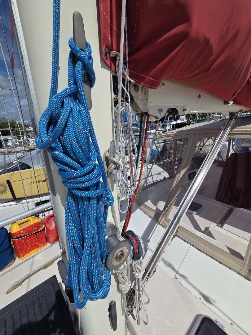 Radiance 41ft Morgan Yacht For Sale