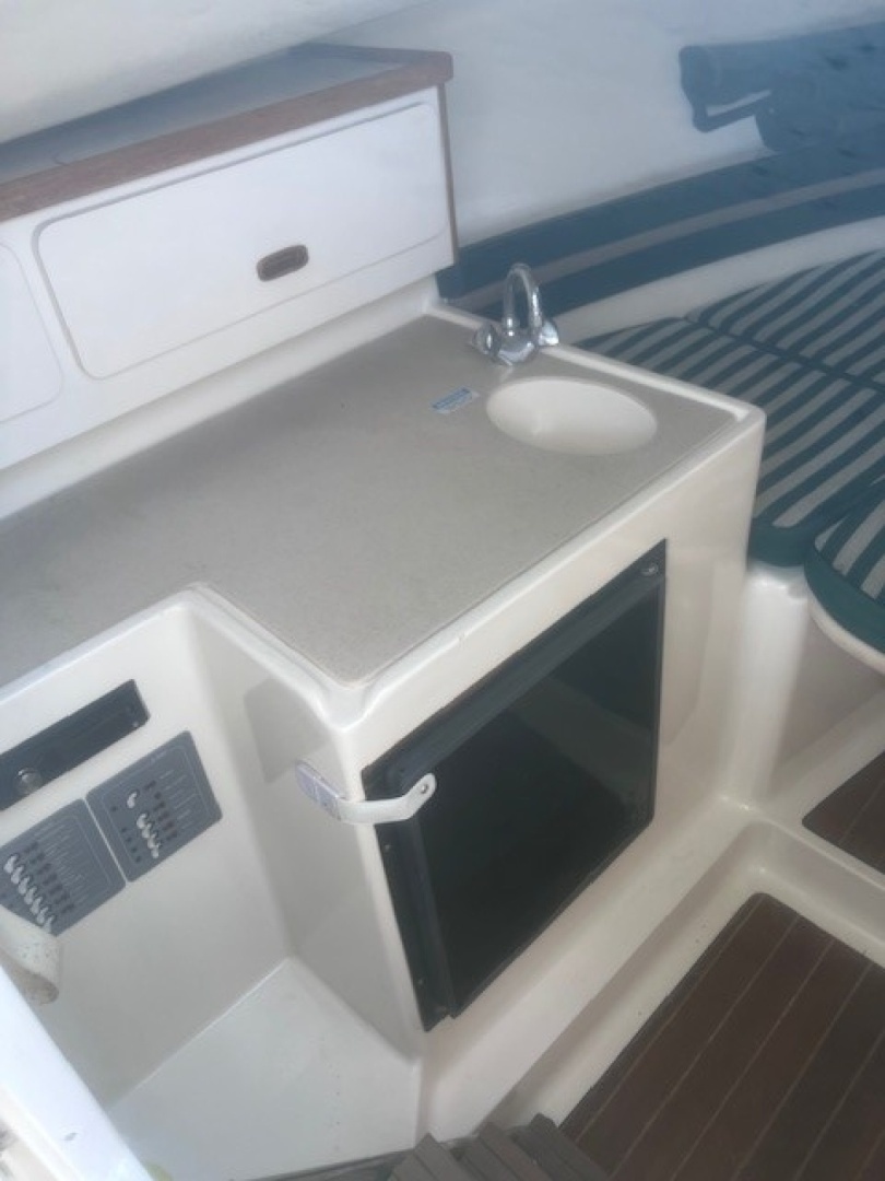 SWEET CLARALINE 28ft Pursuit Yacht For Sale SWEET CLARALINE 28ft Pursuit Yacht For Sale