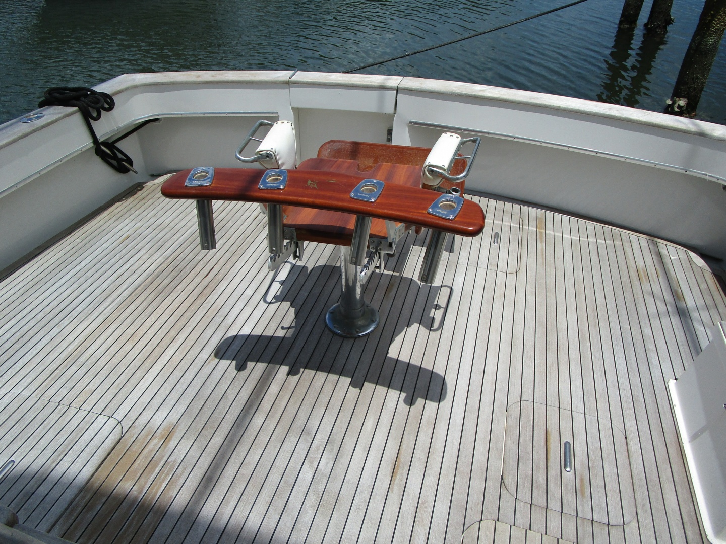 THIS OLD HATT 53ft Hatteras Yacht For Sale