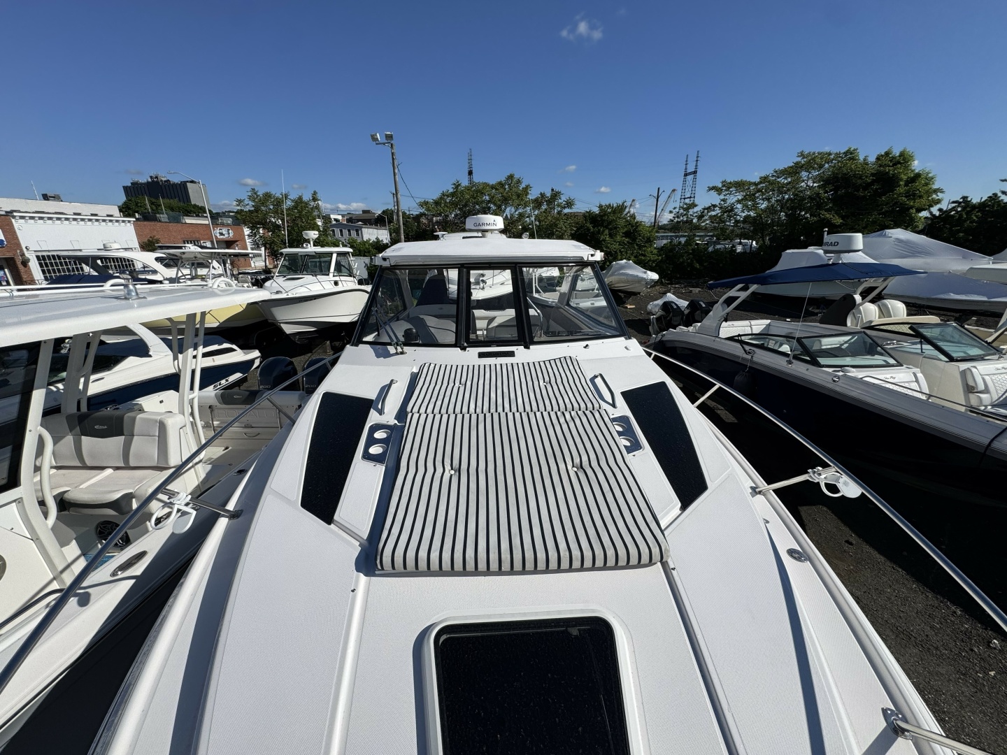 35ft Regal Yacht For Sale