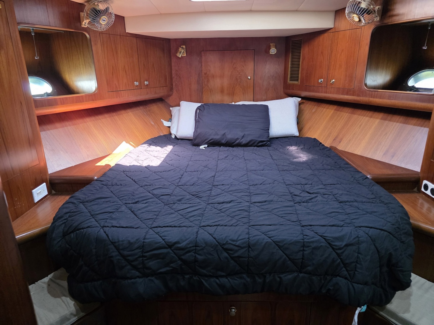 2001 Horizon Sundeck