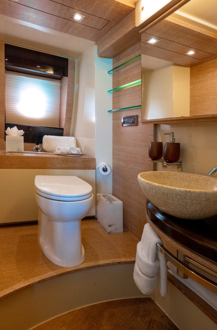 2011 Azimut 58 Fly