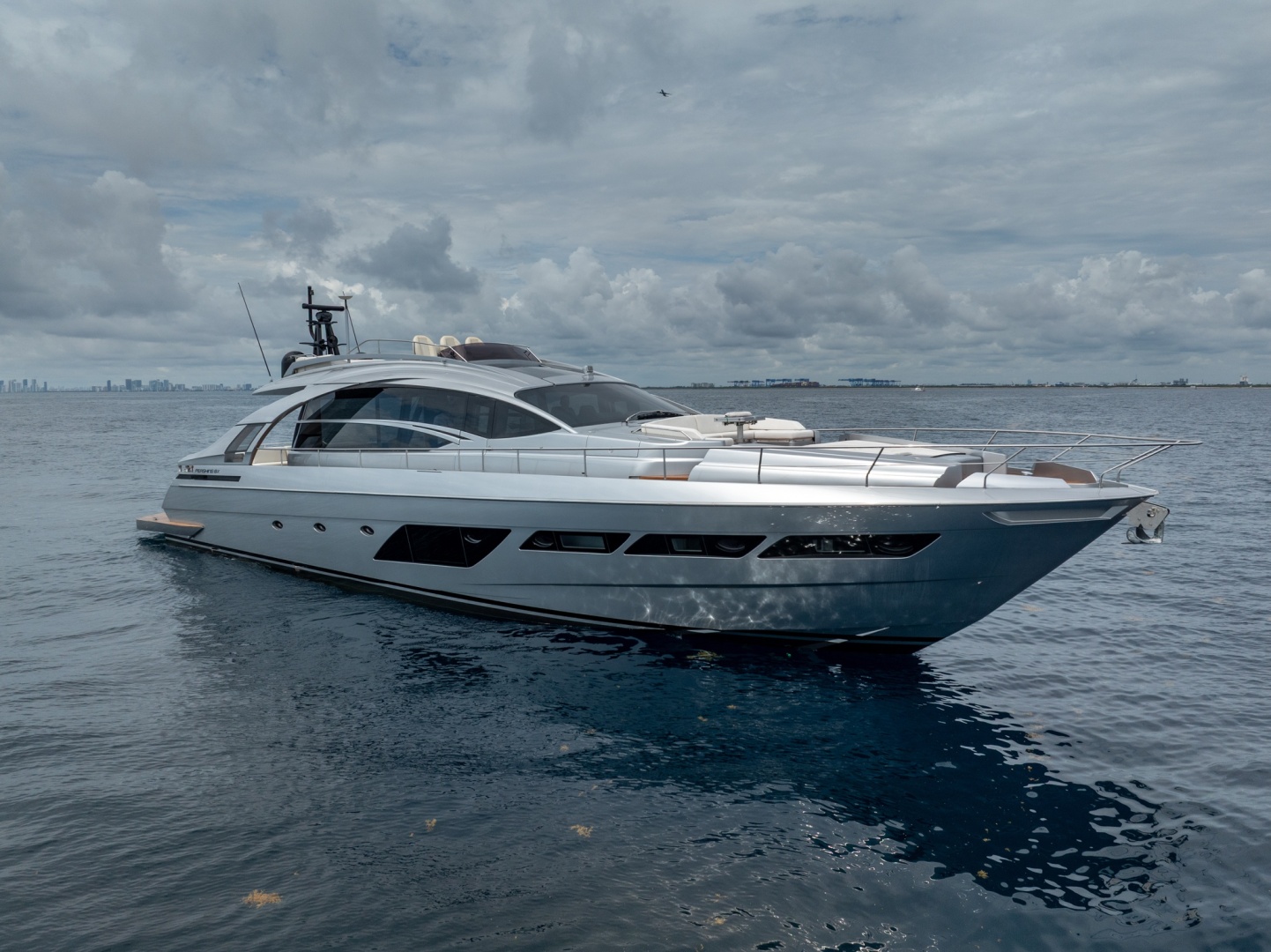 2020 Pershing 8X