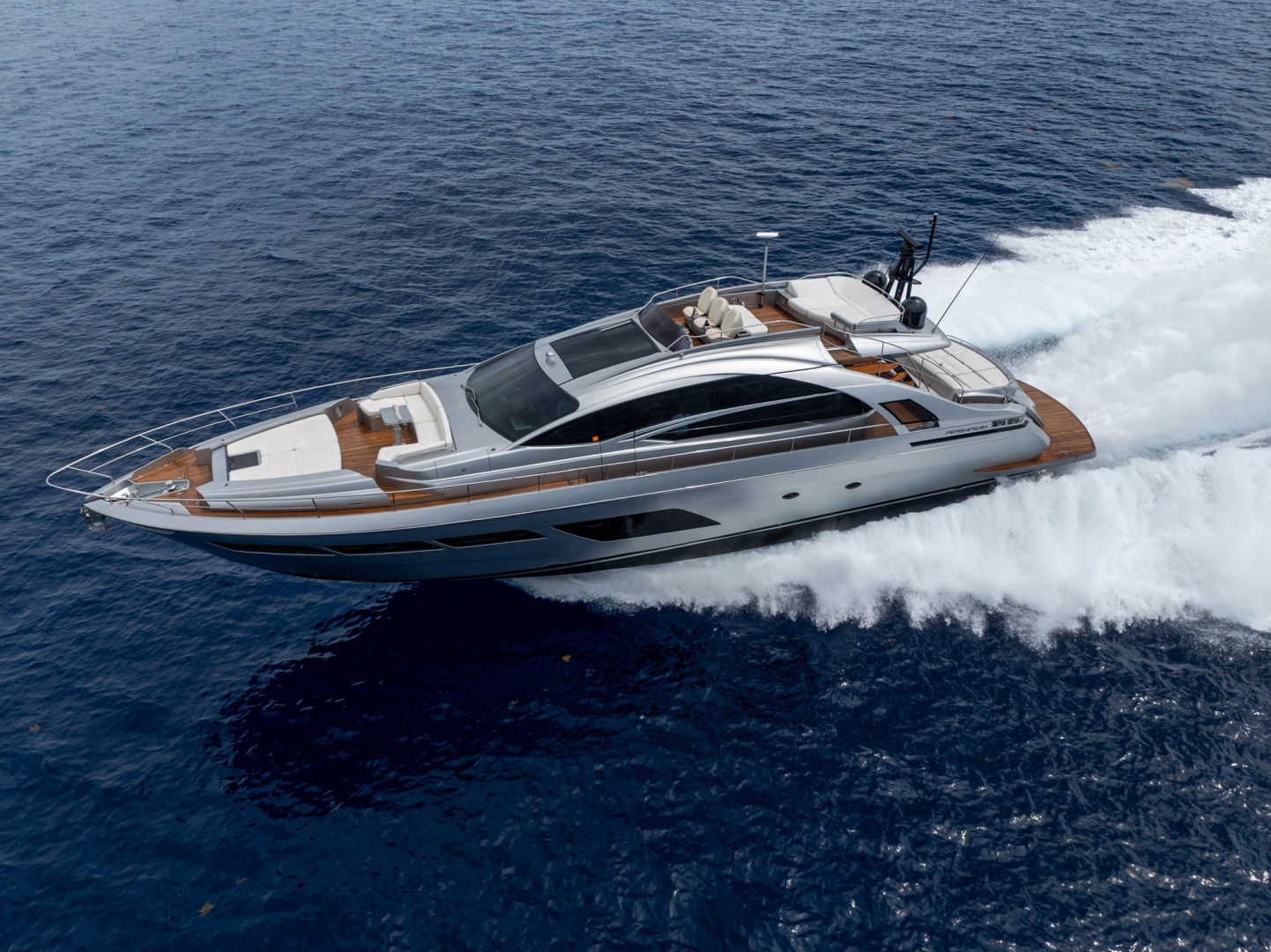 83ft Pershing Yacht For Sale