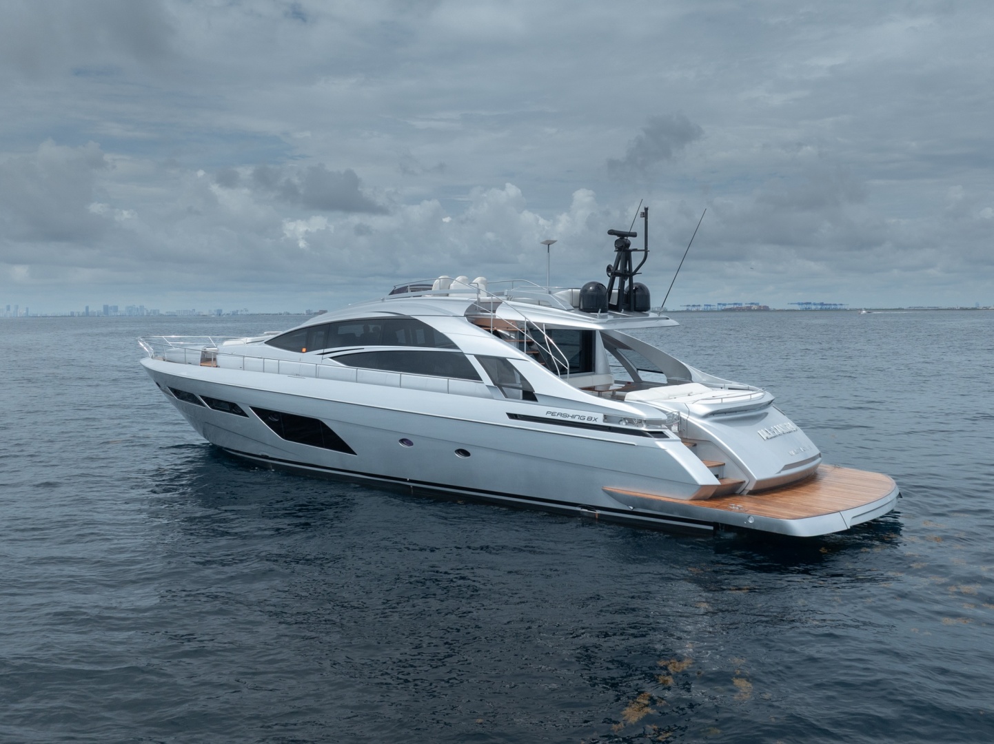 83ft Pershing Yacht For Sale