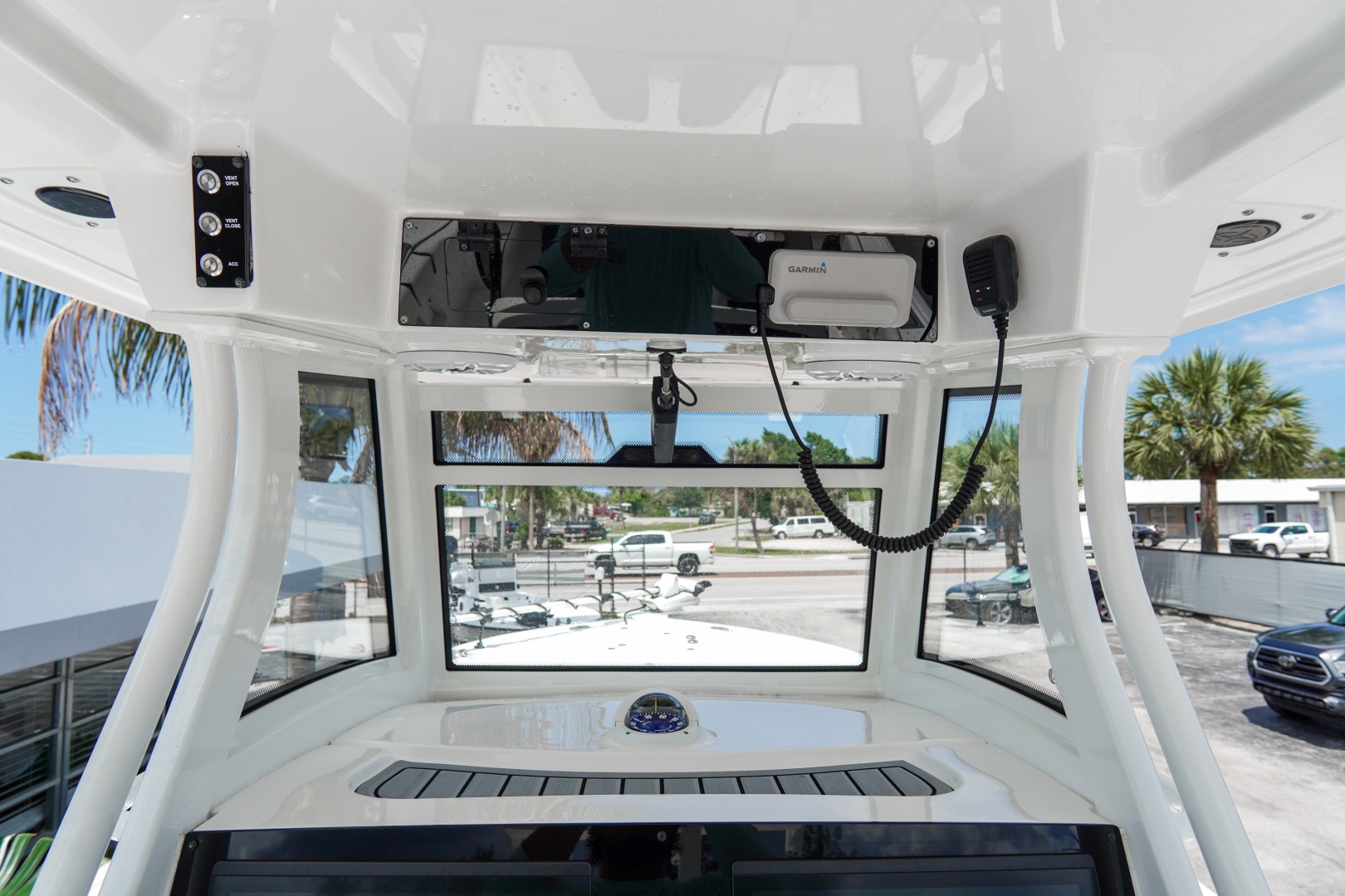 31ft Tidewater Yacht For Sale