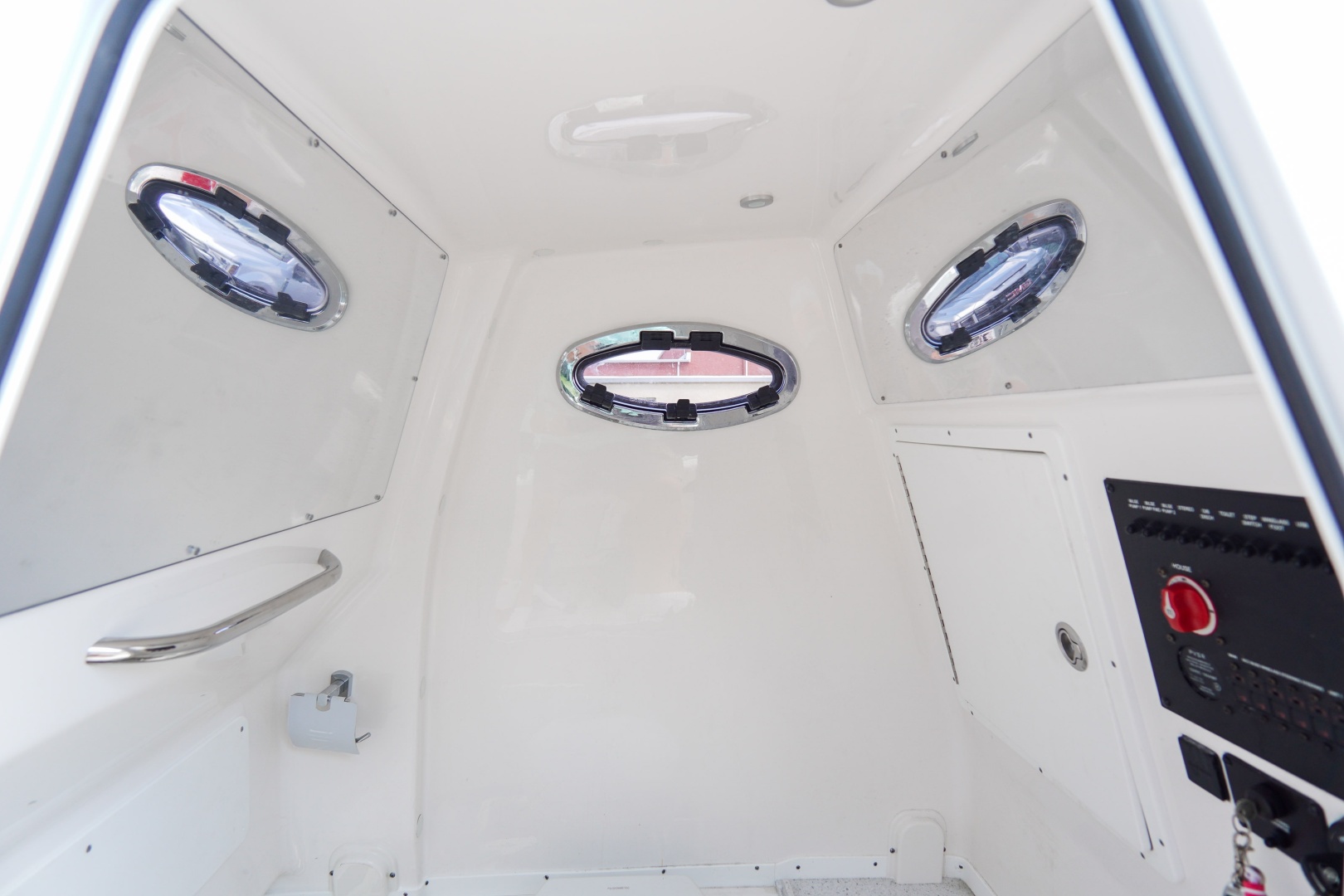 31ft Tidewater Yacht For Sale