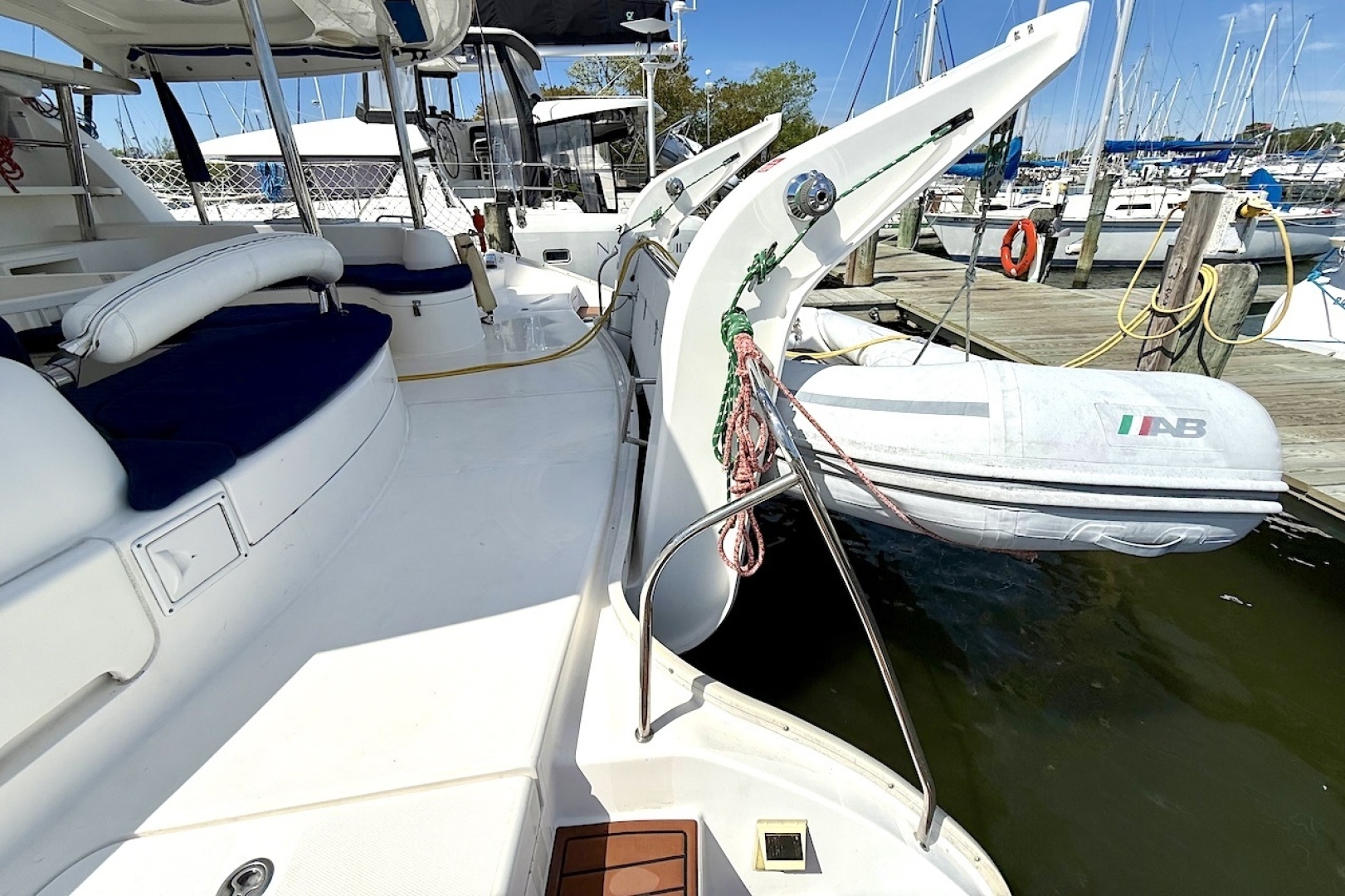 2010 Leopard 46