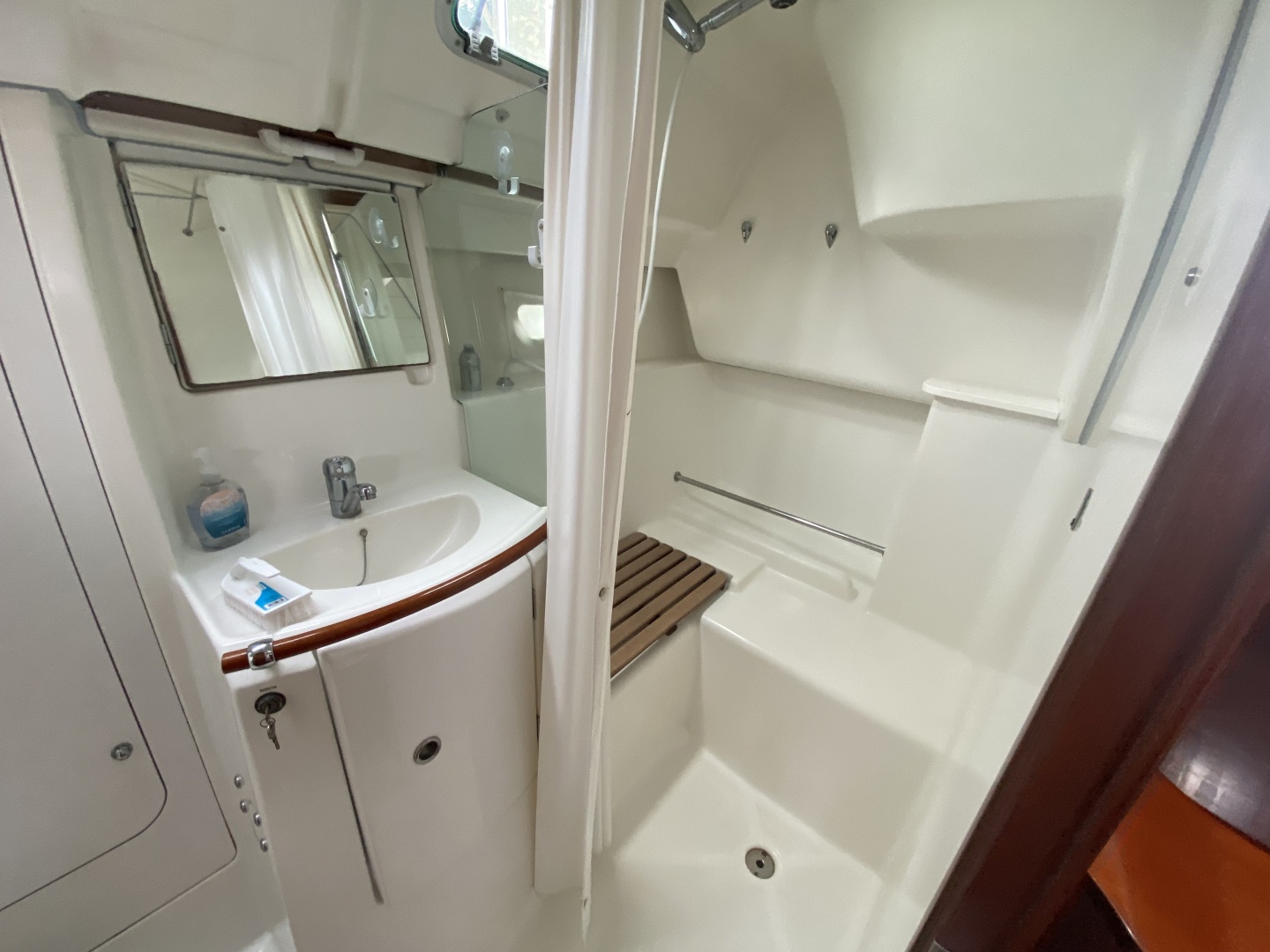 Excalibur 37ft Beneteau Yacht For Sale