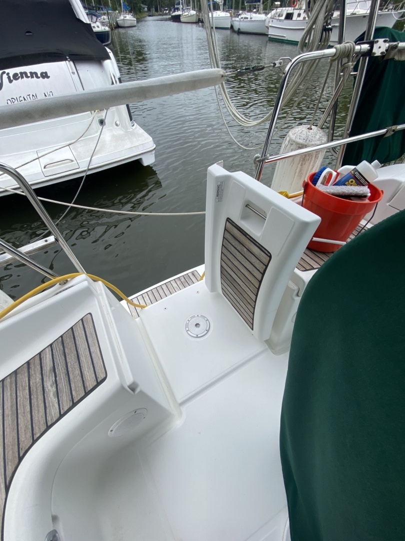Excalibur 37ft Beneteau Yacht For Sale