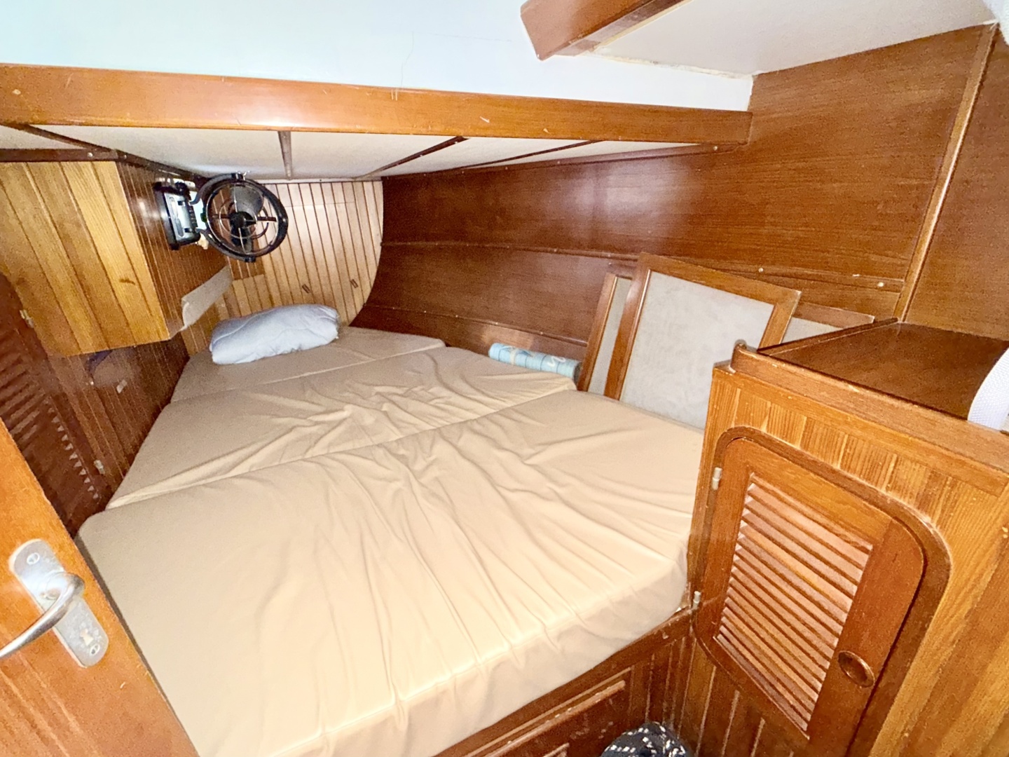 1985 Tayana Vancouver 42