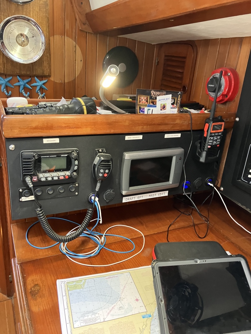 1985 Tayana Vancouver 42