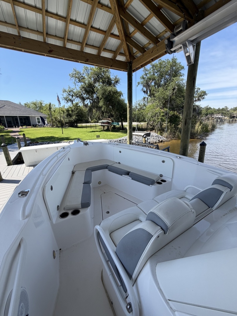 29ft Everglades Yacht For Sale