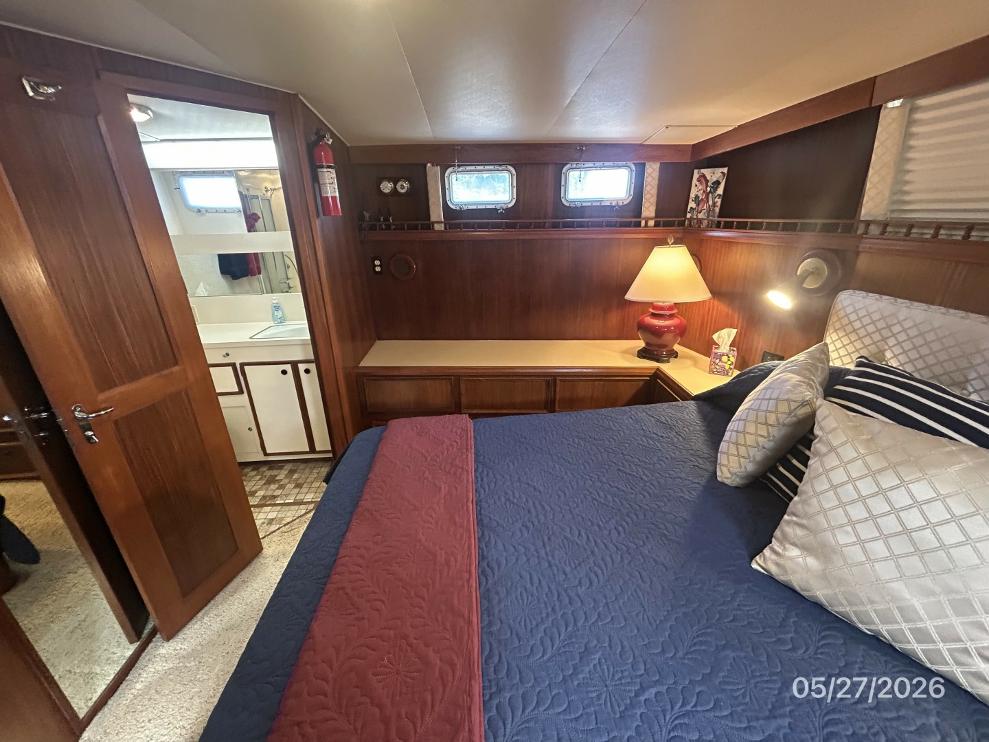 RoBoat 42ft Hatteras Yacht For Sale