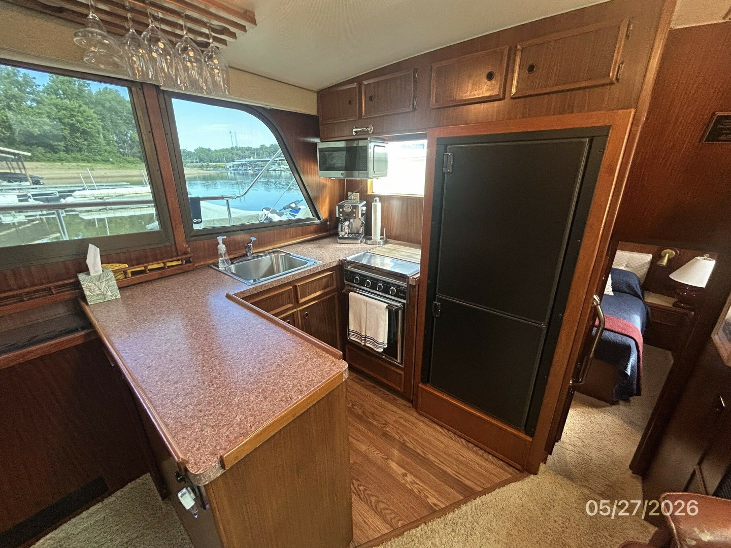 RoBoat 42ft Hatteras Yacht For Sale