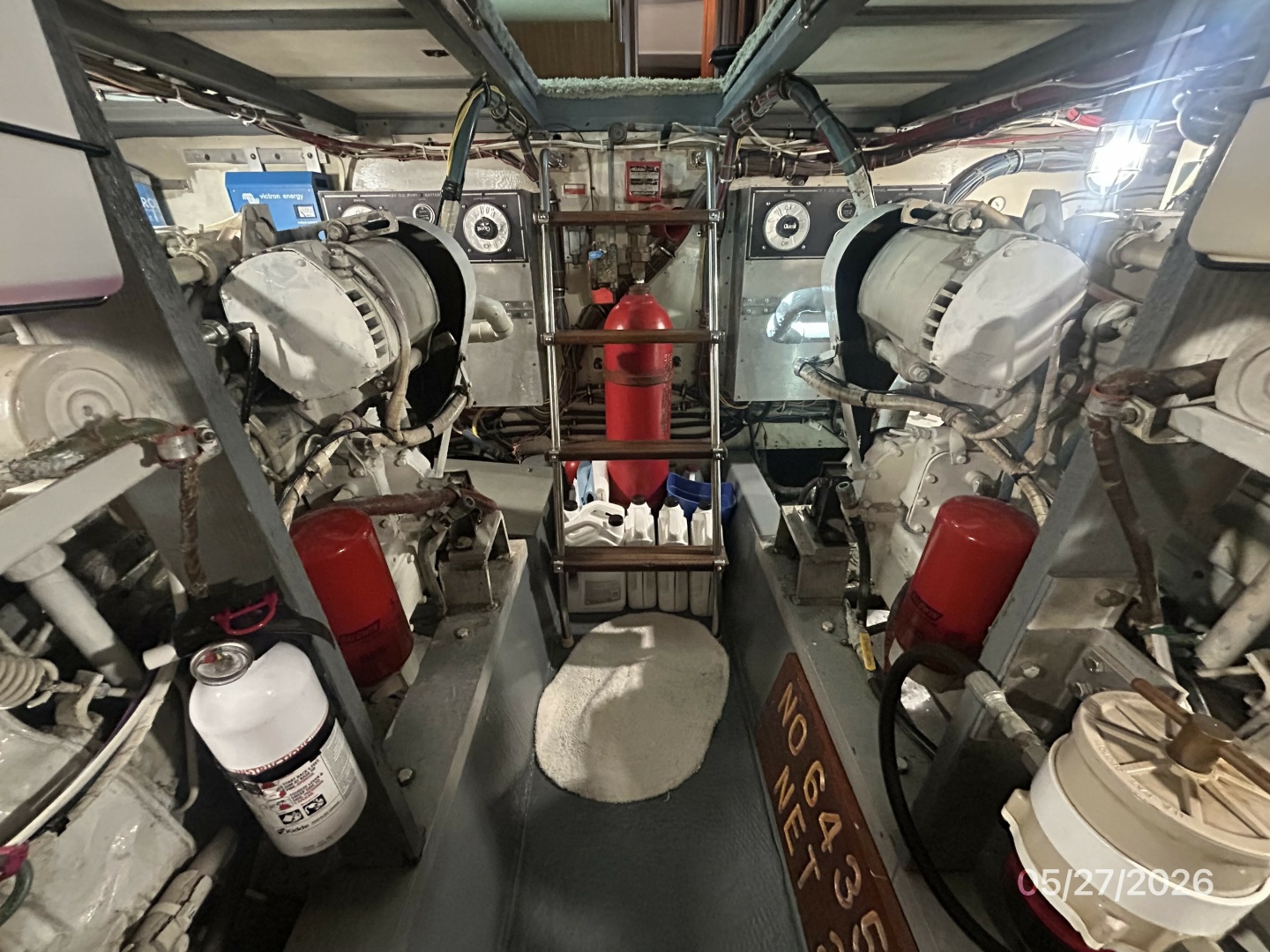 42' Hatteras engine room forward