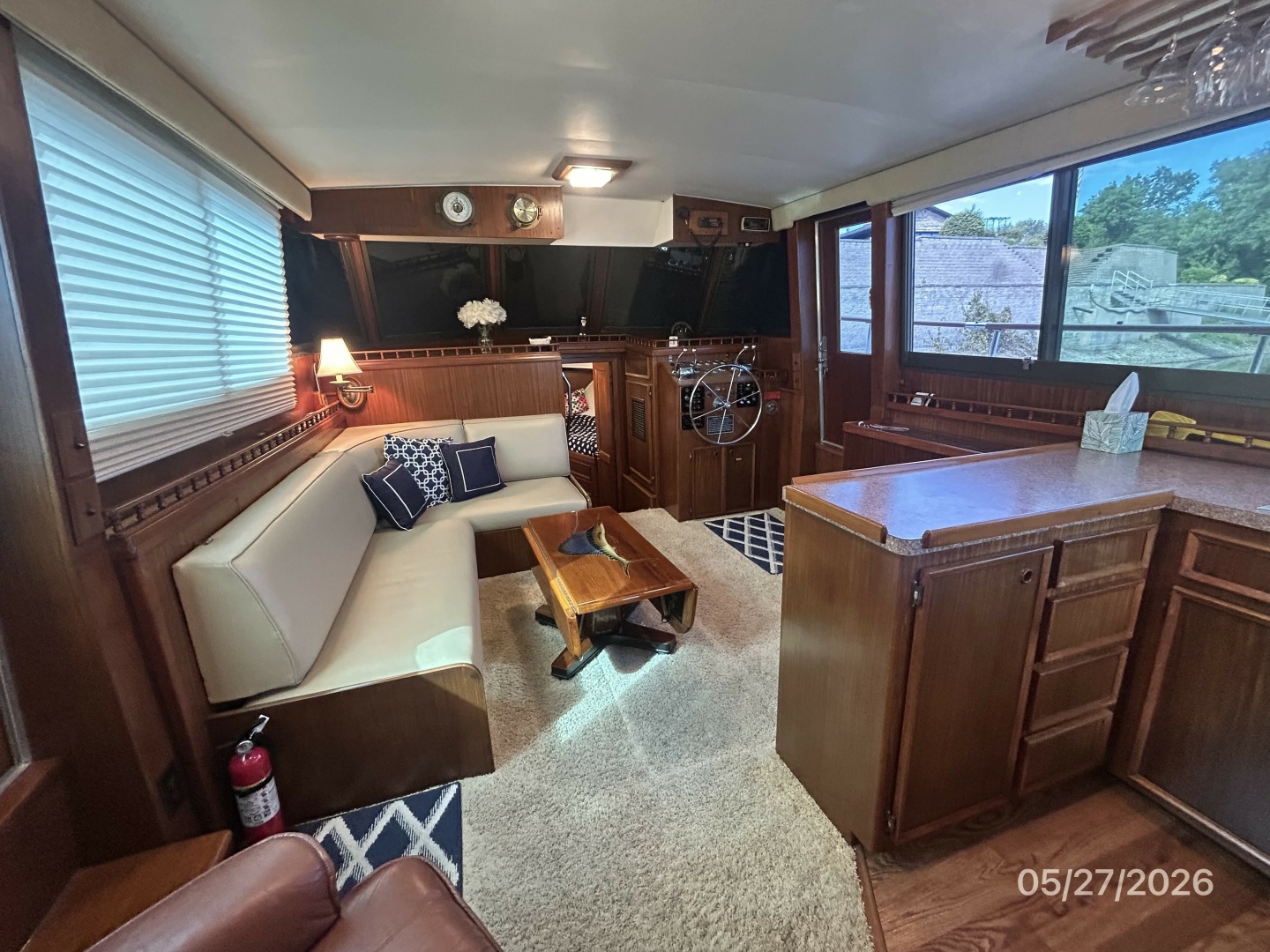 RoBoat 42ft Hatteras Yacht For Sale