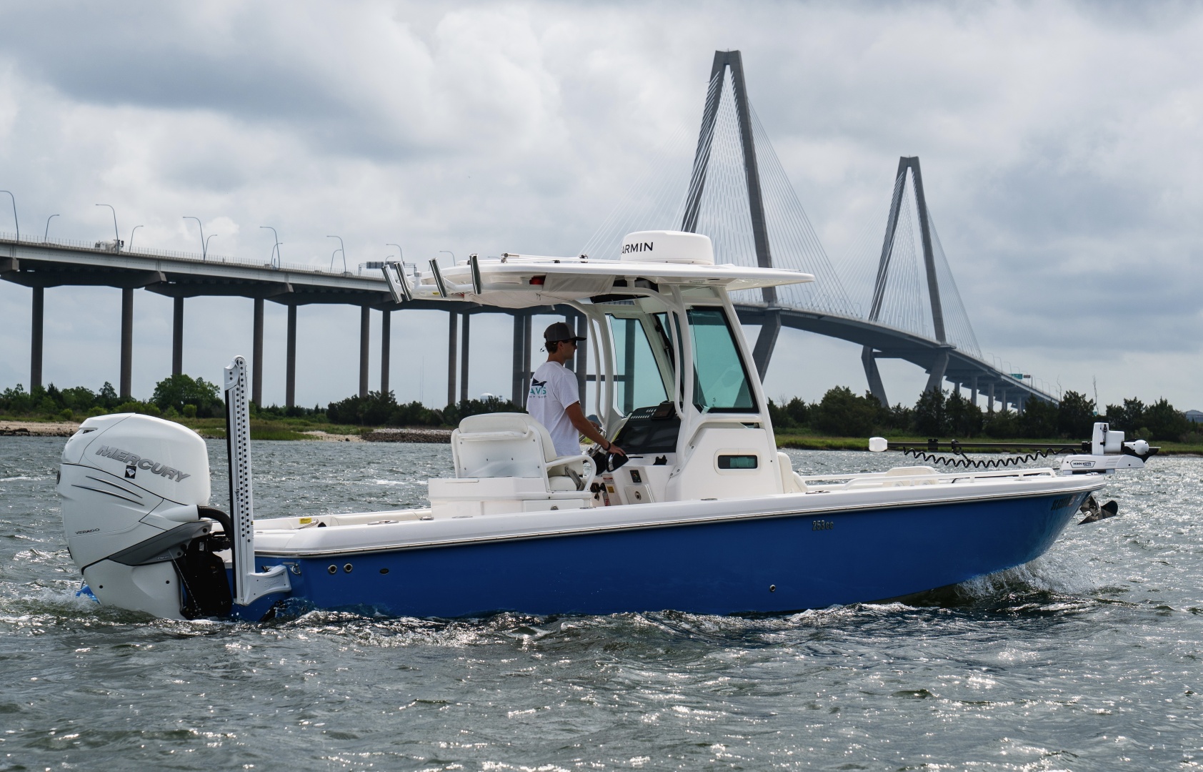 25ft Everglades Yacht For Sale