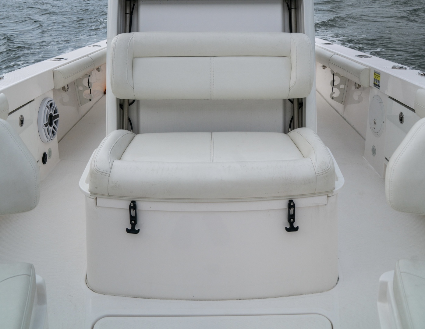 2020 Everglades 253CC