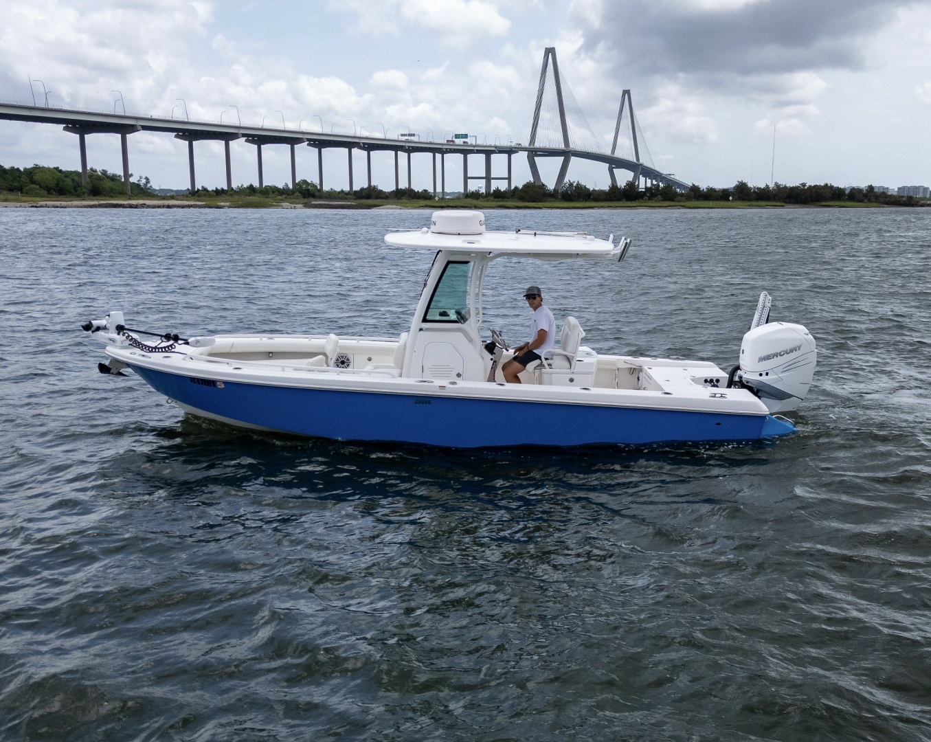 2020 Everglades 253CC