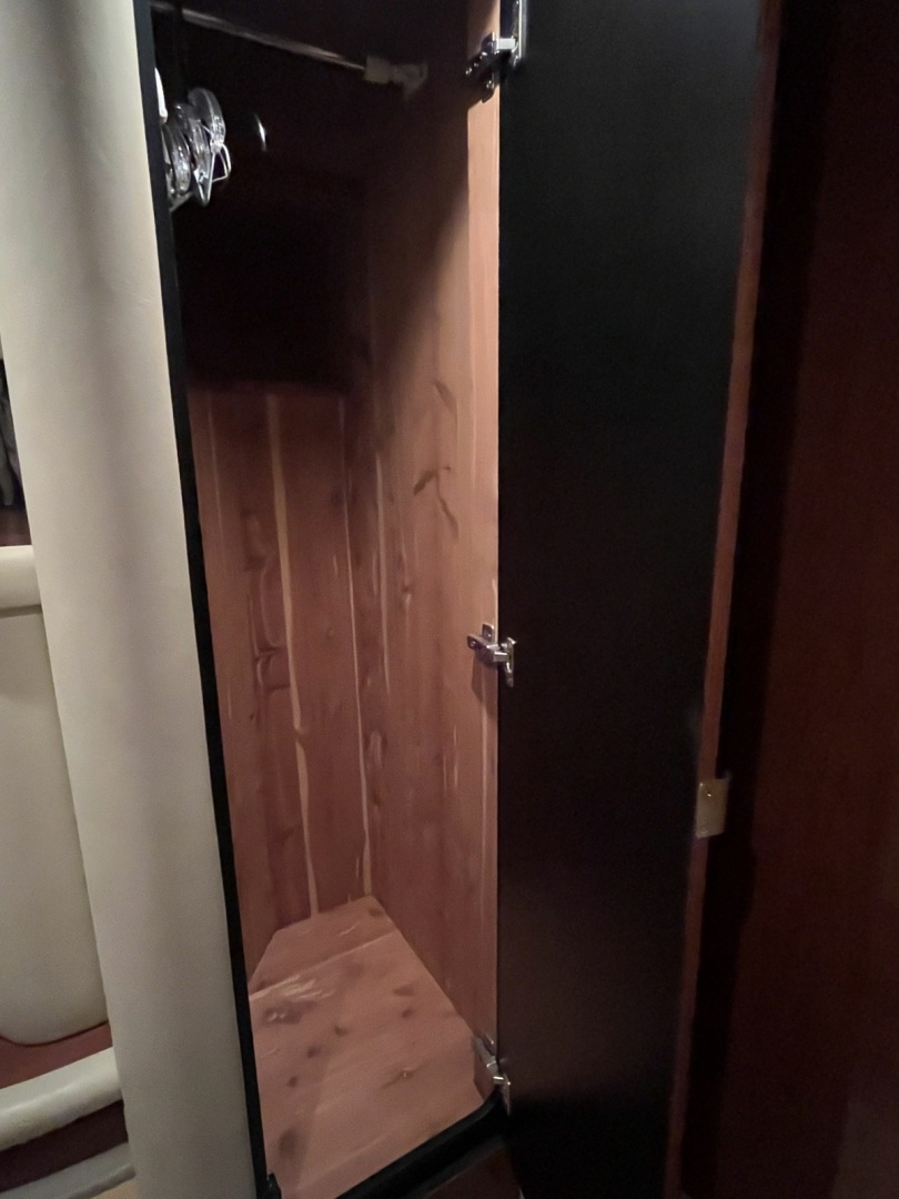 Sea Ray 480 Sedan Bridge - Photo 41