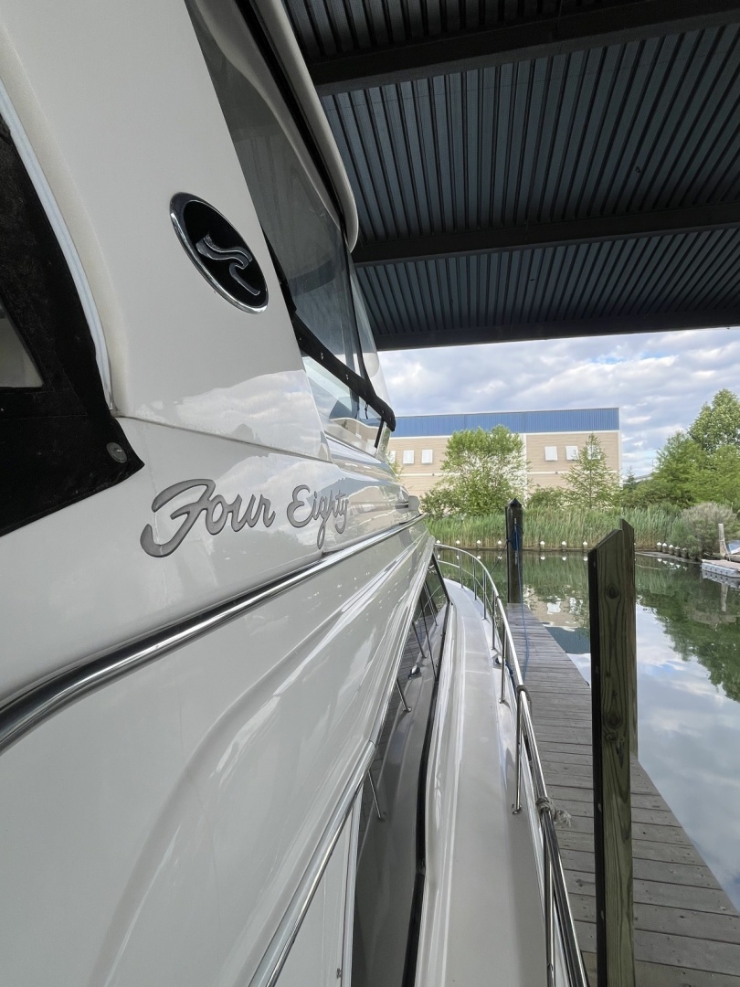 Sea Ray 480 Sedan Bridge - Photo 24