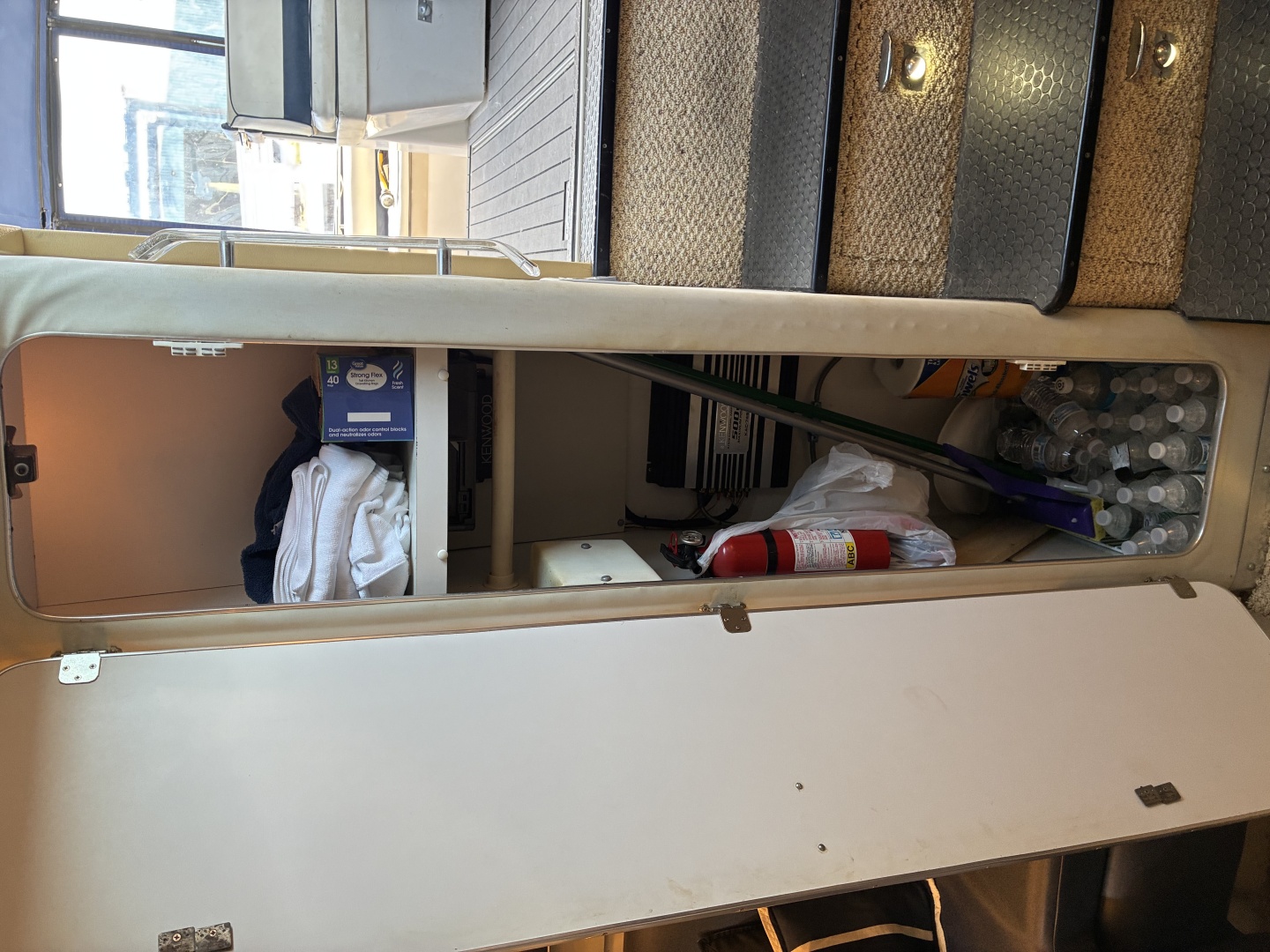 43ft Wellcraft Yacht For Sale