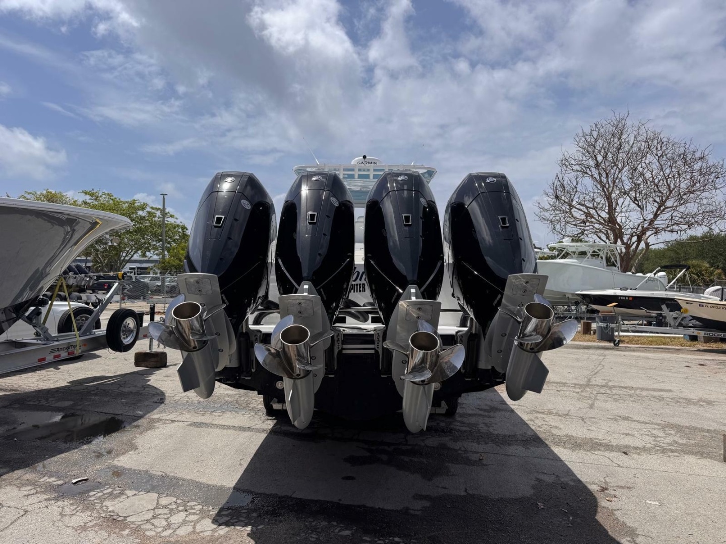 2019 Invincible 42 Open