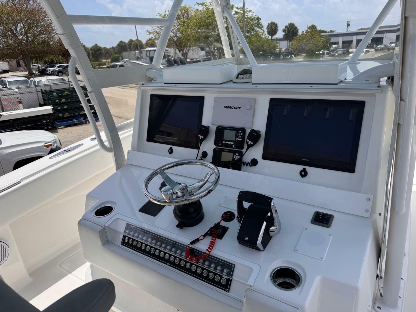 2019 Invincible 42 Open
