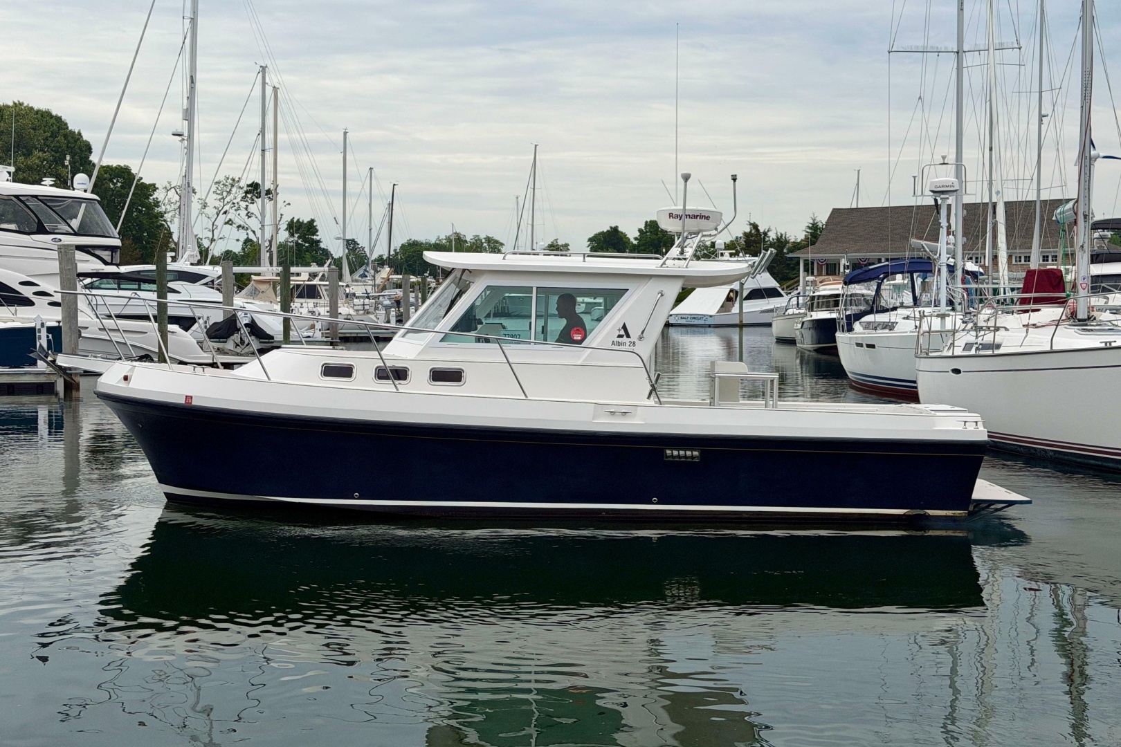 Nautic Lady 28ft Albin Yacht For Sale