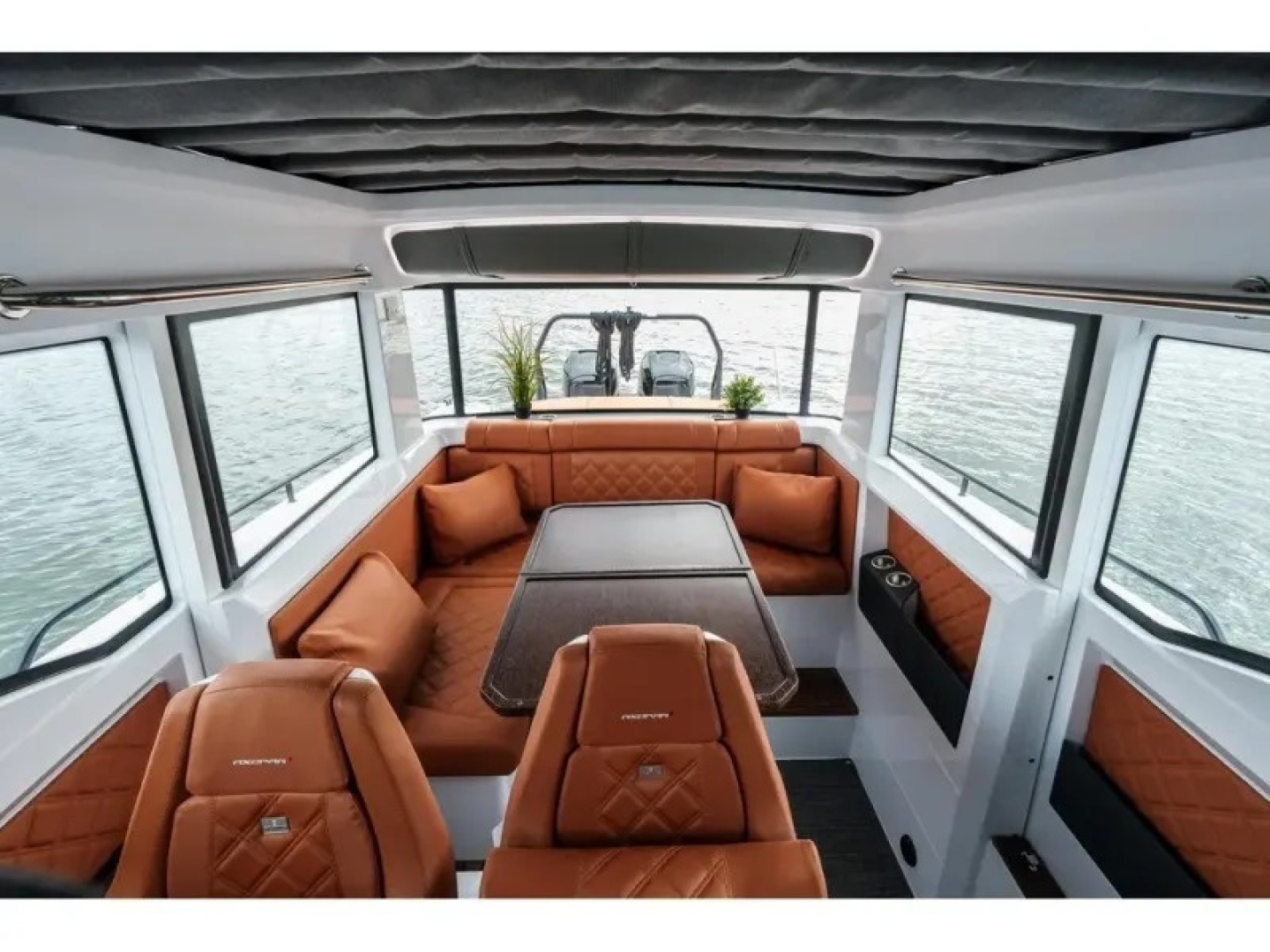 2022 Axopar 37 XC CROSS CABIN 37ft Axopar Yacht For Sale