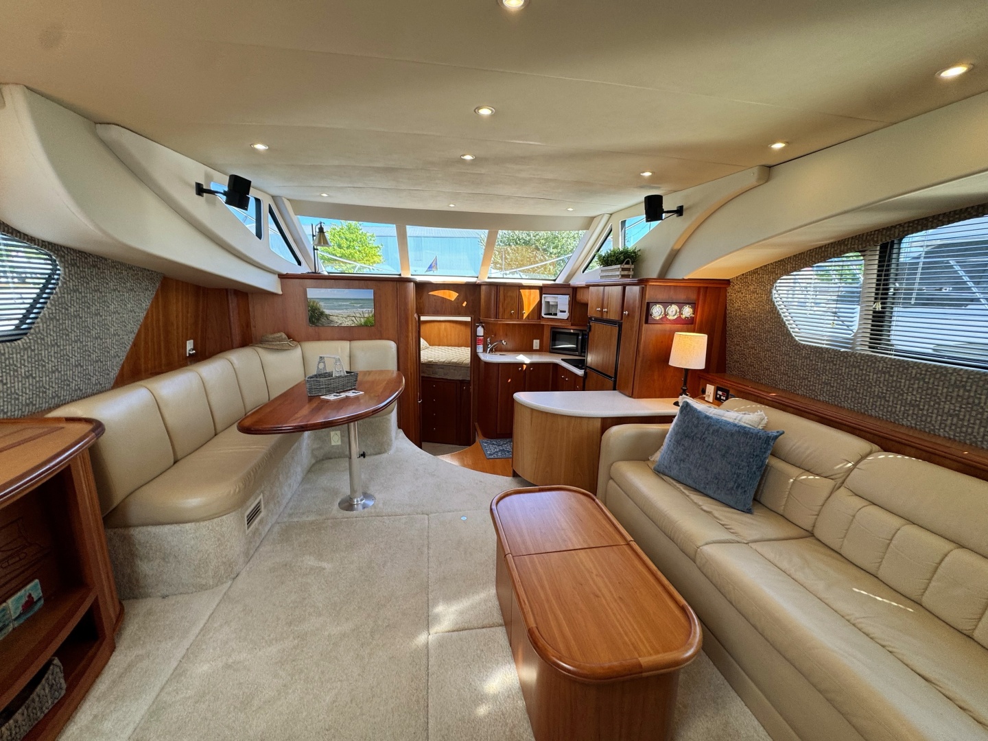 KEYAH IV 39ft Silverton Yacht For Sale
