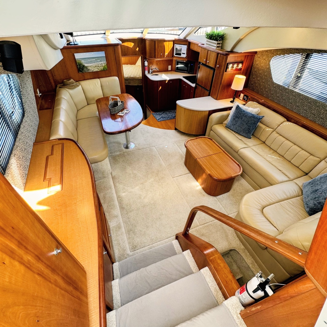 KEYAH IV 39ft Silverton Yacht For Sale