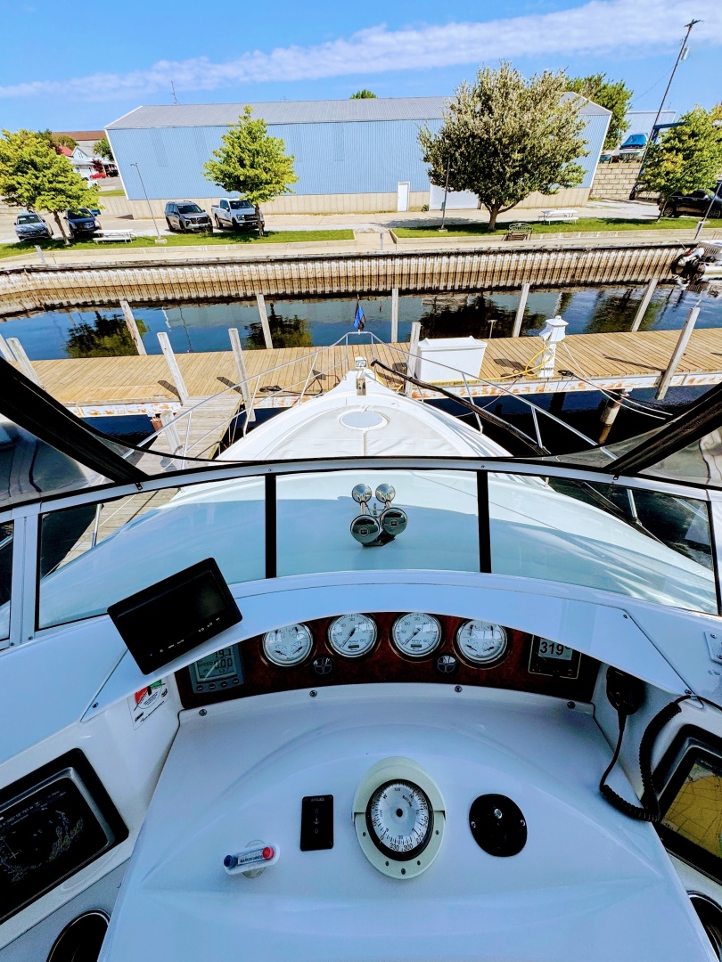 KEYAH IV 39ft Silverton Yacht For Sale