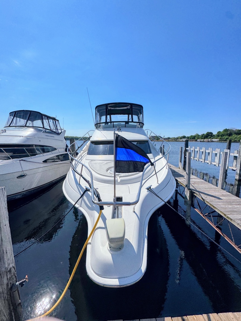 KEYAH IV 39ft Silverton Yacht For Sale