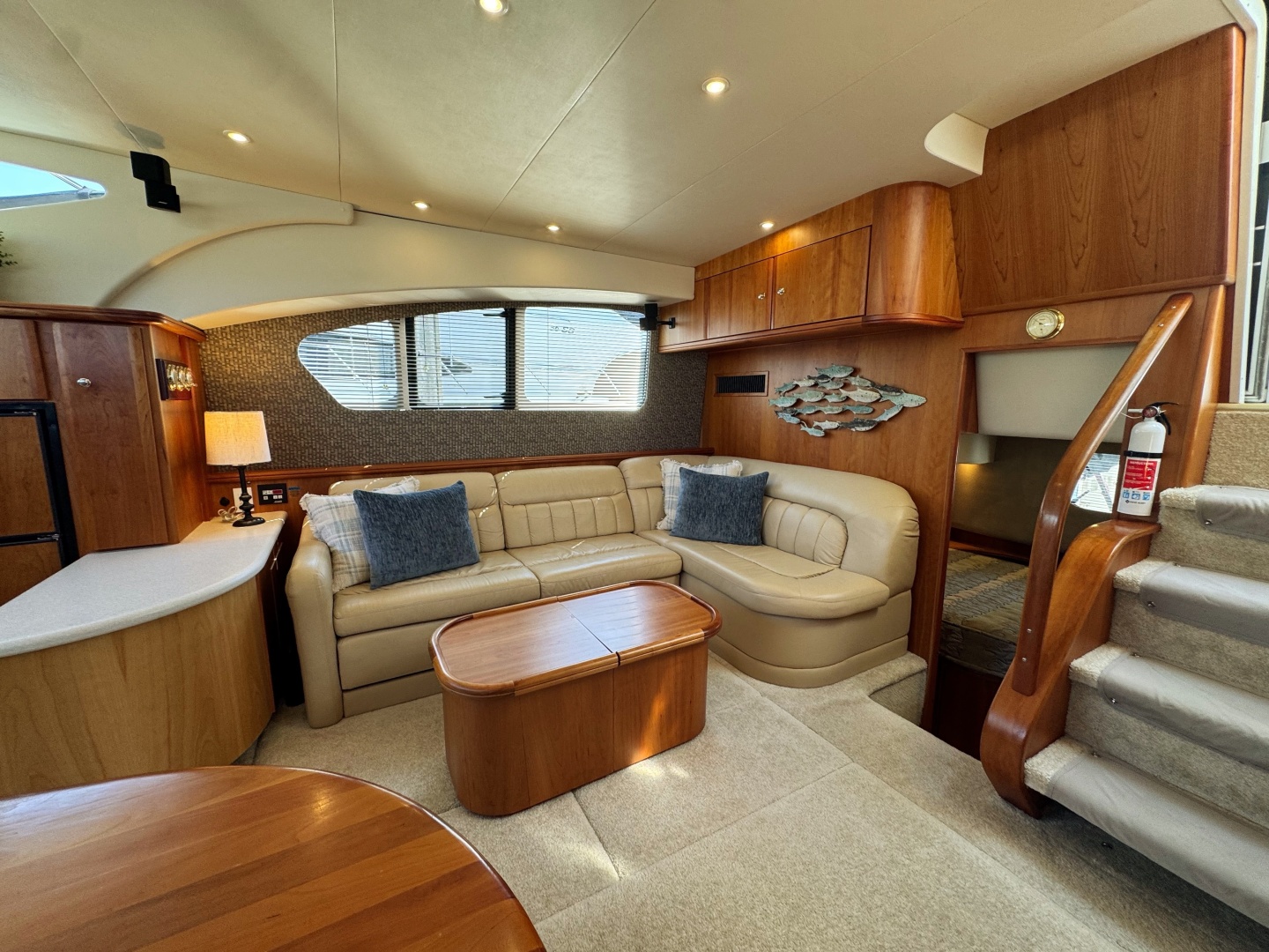 2002 Silverton 39 Motor Yacht